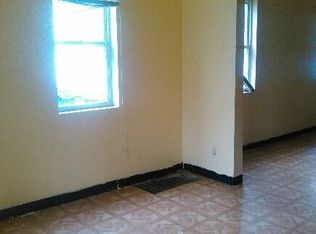 837 Liberty St #1F, Aurora, IL 60505