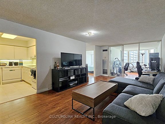 3rd image of 30 Greenfield Ave #2215