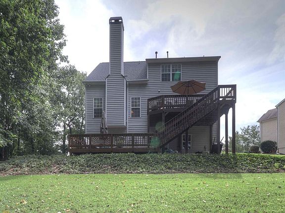 2nd image of 434 Heathcliff Ct