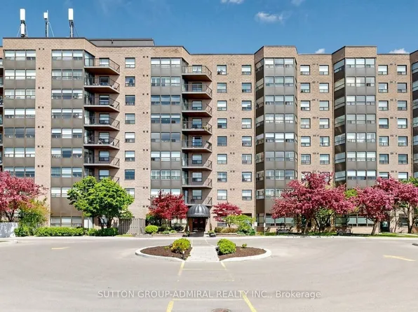 2 Raymerville Dr #818, Markham, ON L3P 7N7
