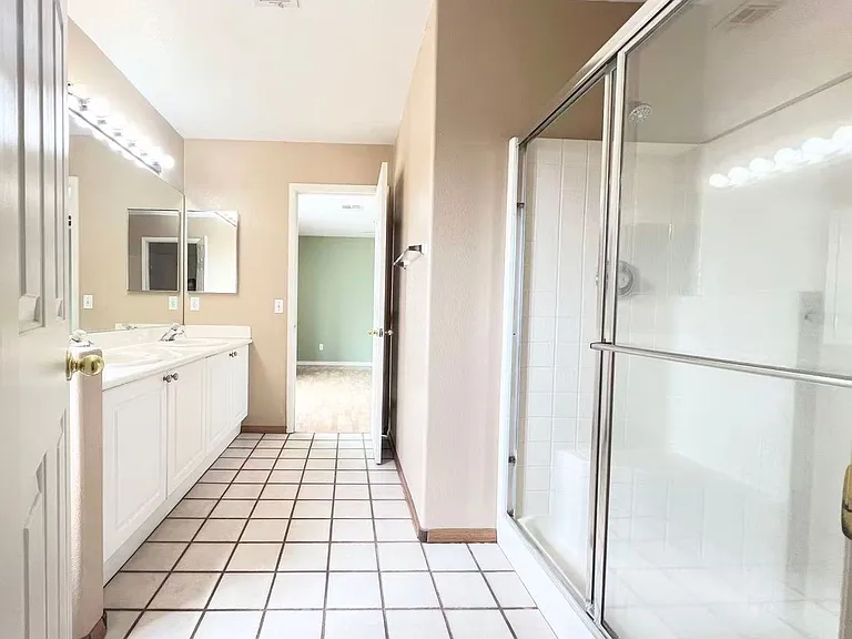 5875 Rainbow Trout Ct — Photo 17