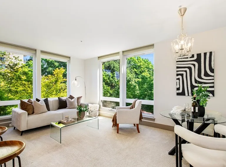 4547 8th Ave NE #310 — Photo 1