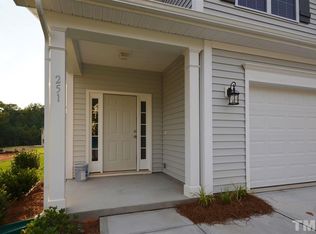 34 Onyx Ct, Clayton, NC 27520