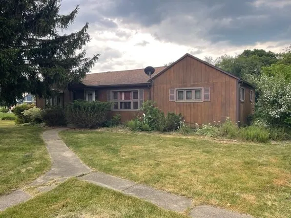 152 Hiawatha St, Brookville, PA 15825