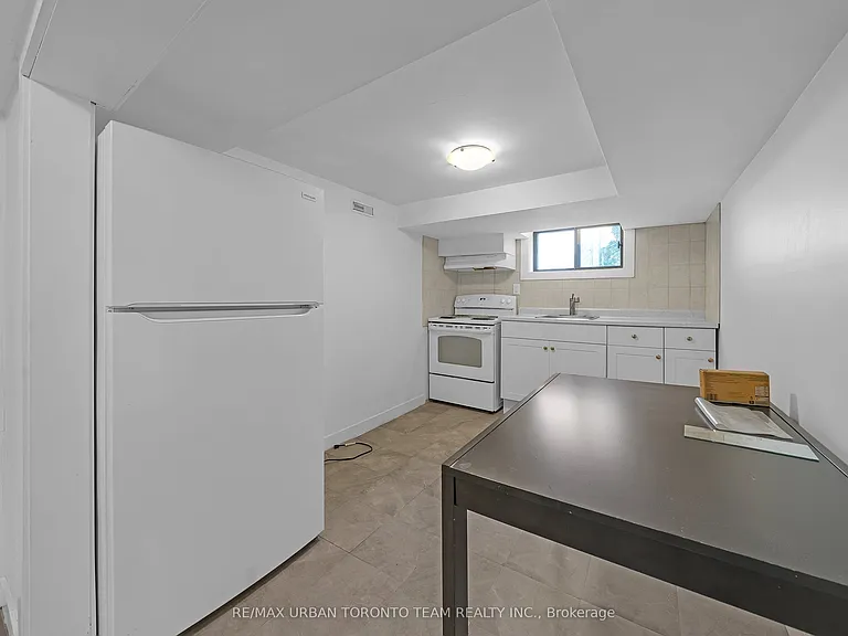 57 Westdale Dr #2 — Photo 10