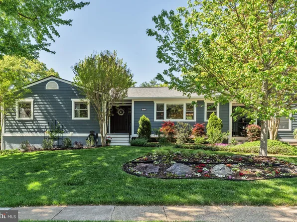 501 Ridge Rd SW, Vienna, VA 22180
