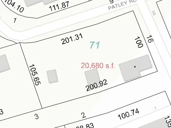16 Shirley Ave, North Reading, MA 01864