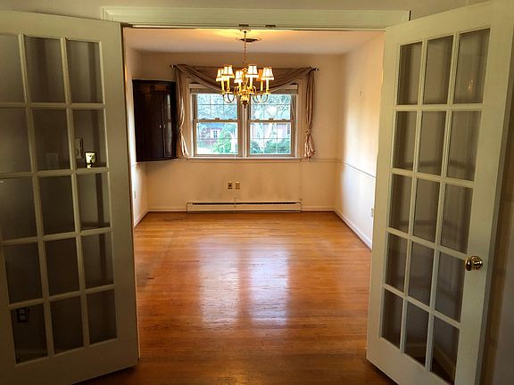 Dining room with French doors