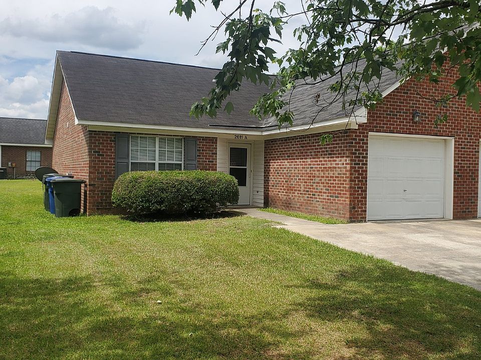 1st image of 2611 Richard Dr #A