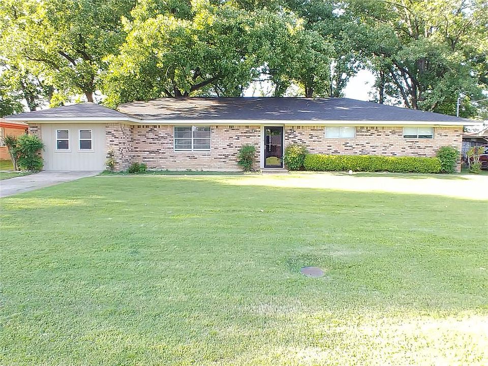 1st image of 625 Pampa St