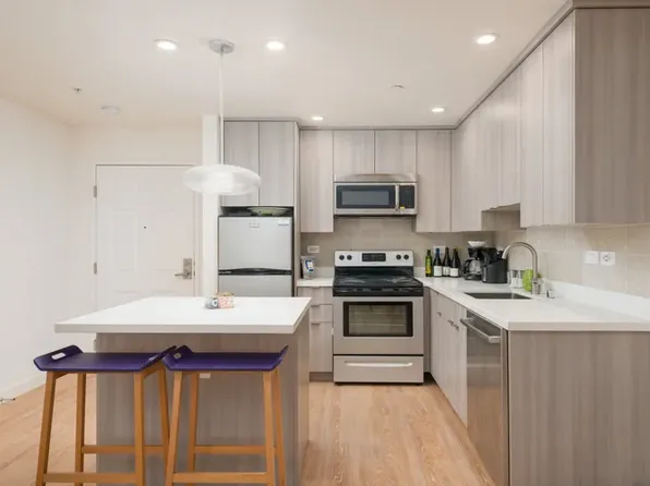 285.5 Lee St #105, Oakland, CA 94610