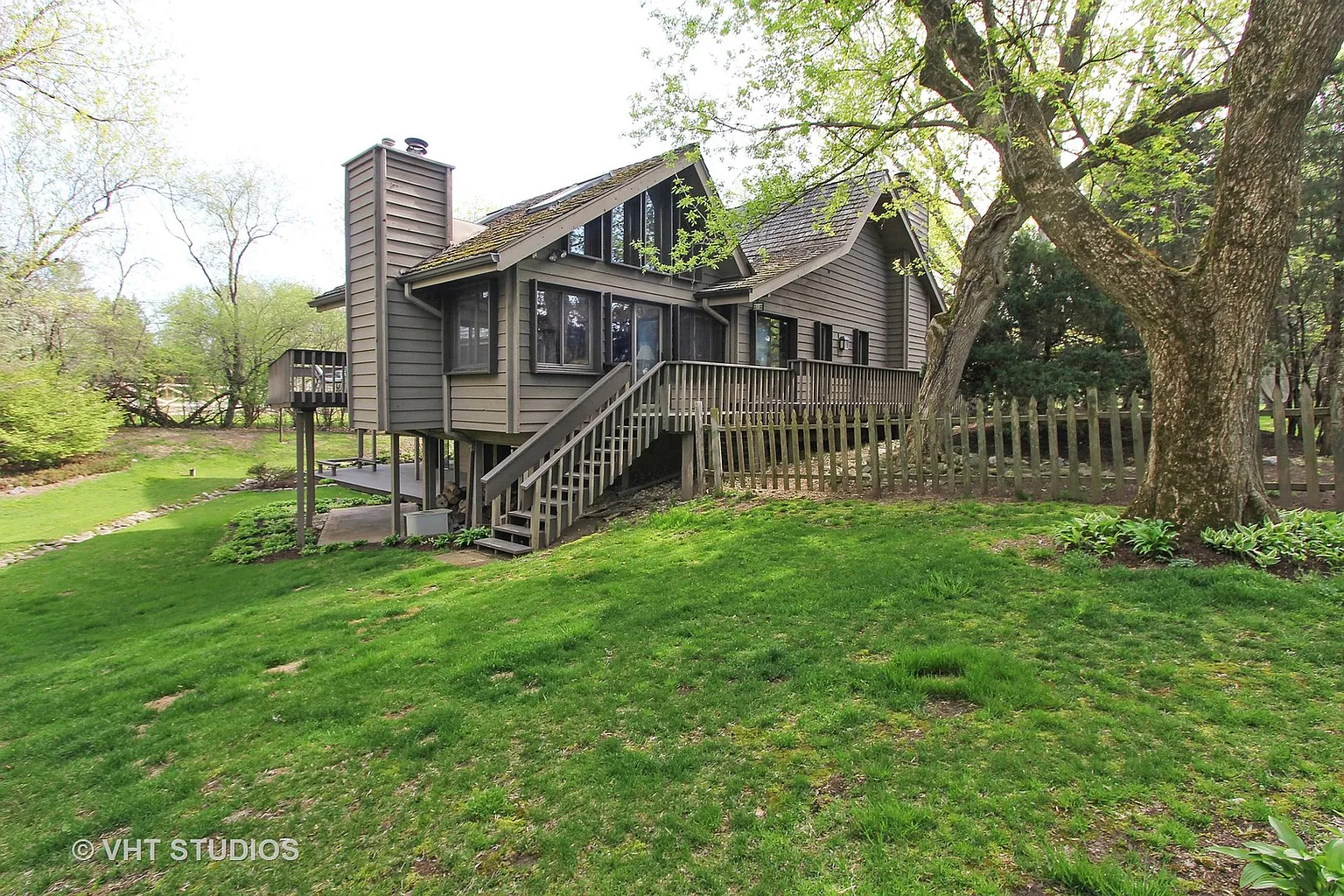 110 Arrowhead Ln photo 1