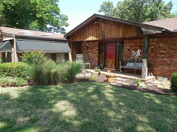 3rd image of 5324 W Country Club Dr