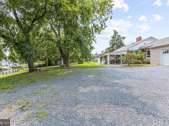 5th image of 106 Lee Dr