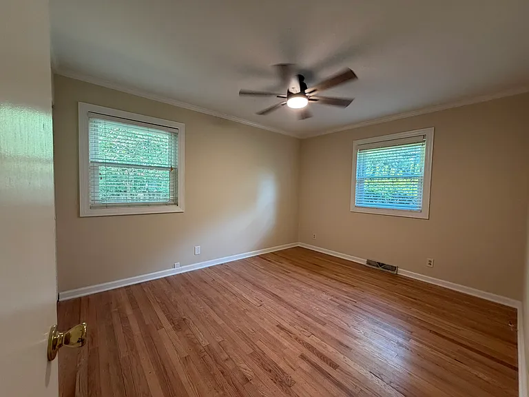 1 Murray Hill Dr — Photo 12