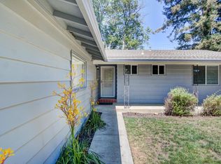 943 Blazingwood Ave, Cupertino, CA