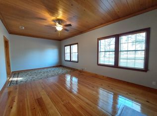 4296 Whispering Oaks Dr, Tallahassee, FL 32309