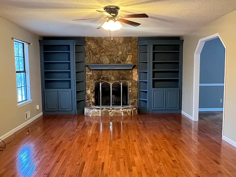 10 Fox Run Ln — Photo 4