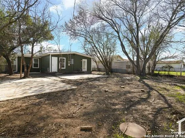 143 Kinder Dr, San Antonio, TX 78212