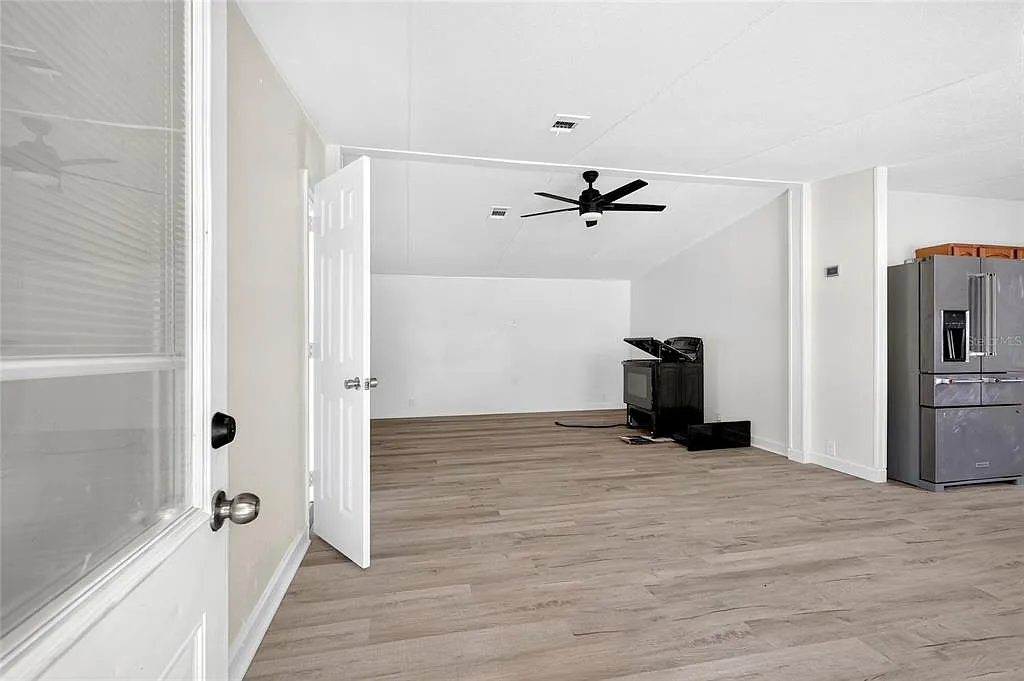 4 bed, 2.0 bath, 1248 sqft, $1,600 — Photo 4
