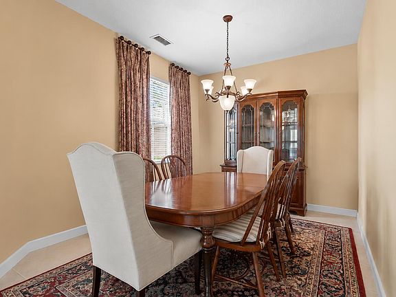 5th image of 135 Hamilton Terrace