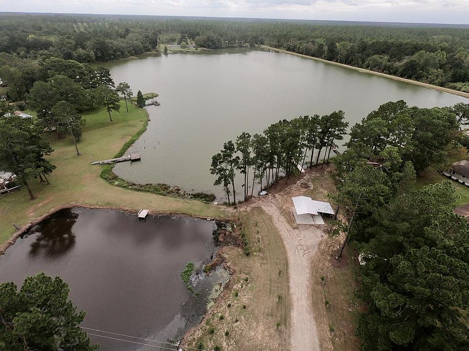 1st image of 360 Wildwood Dr