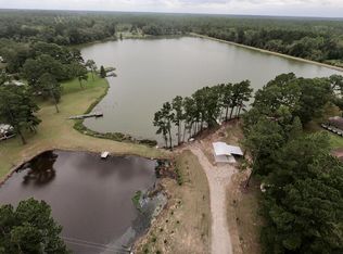 360 Wildwood Dr, Quitman, GA 31643