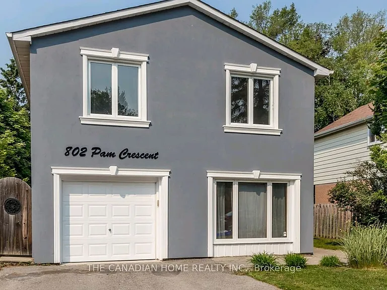 802 Pam Cres — Photo 1