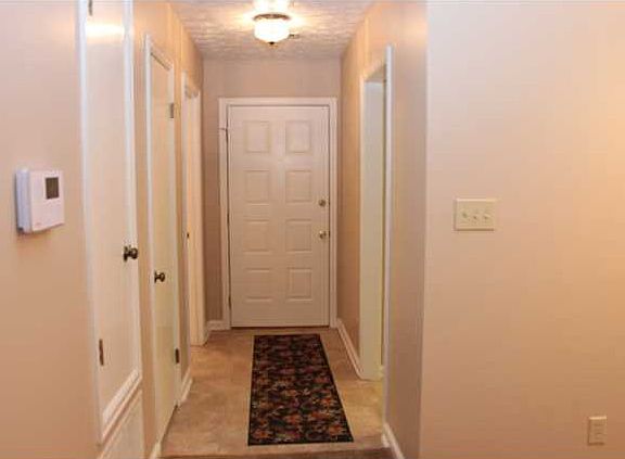 2nd image of 6028 Arbor Glen Dr
