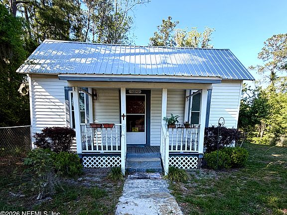 2nd image of 16842 SPRING Street