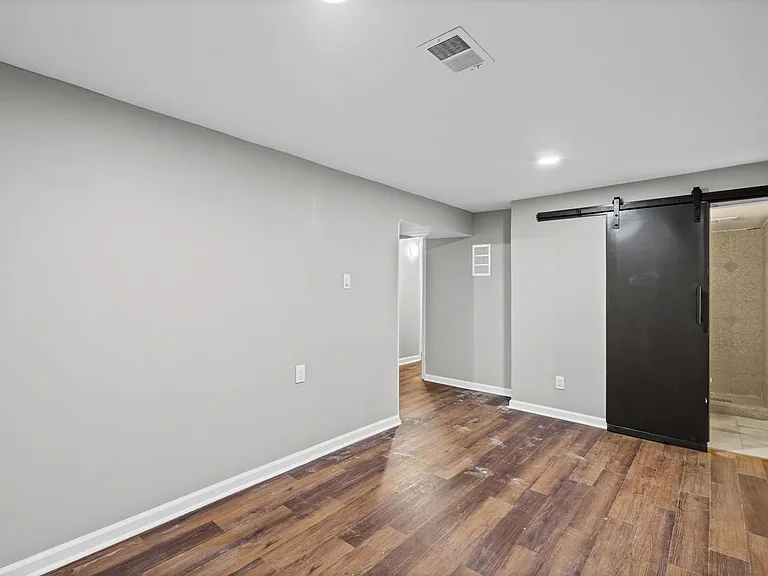 3100 Fern Valley Dr SW #A — Photo 25