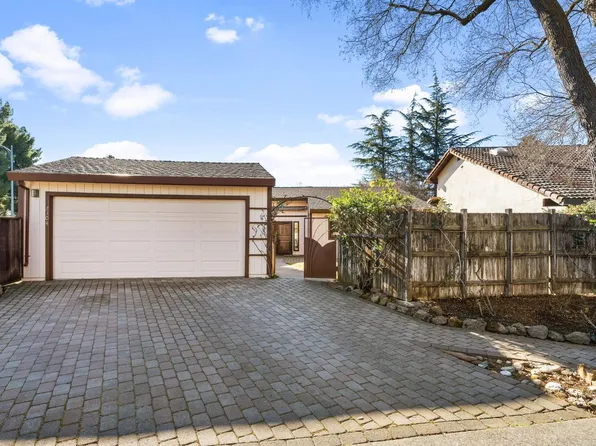 2304 Westernesse Rd, Davis, CA 95616