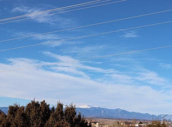 2nd image of 947 S Sunnyslope Ln
