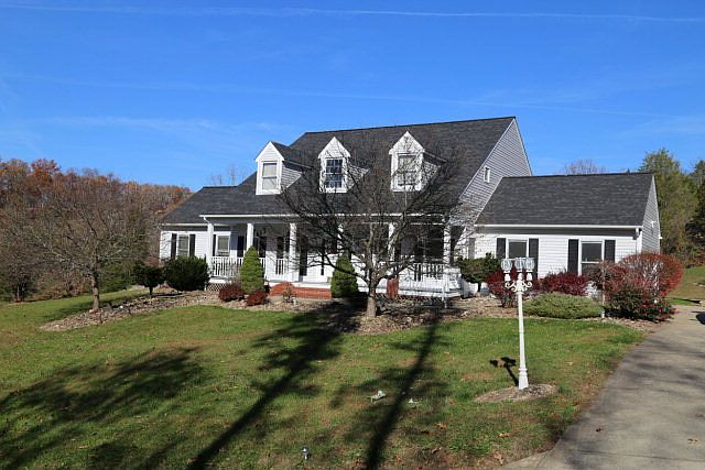 1st image of 594 Charolais Lake Dr