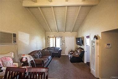 3rd image of 177 Geyer Ct