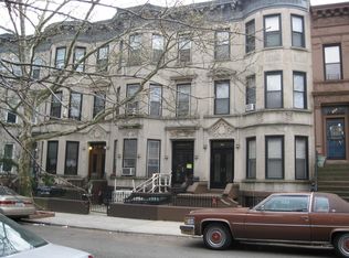 482 14th St, Brooklyn, NY 11215