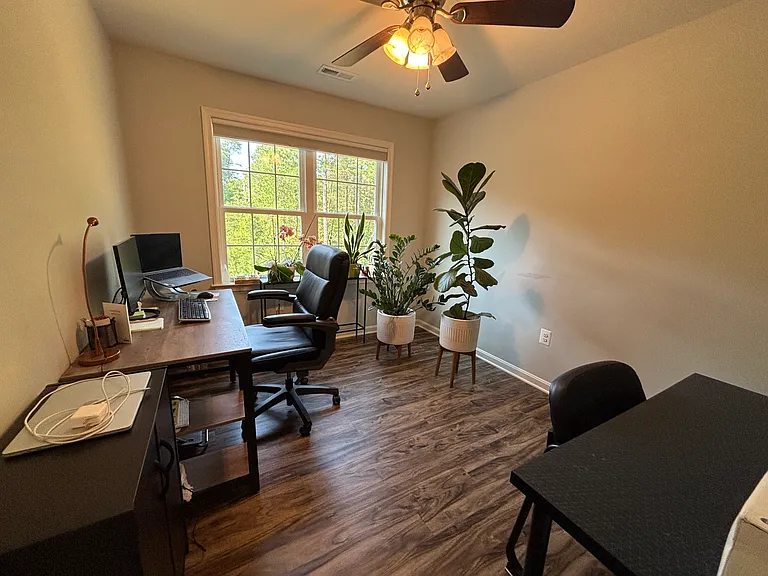 16209 Round Hill Rd — Photo 34