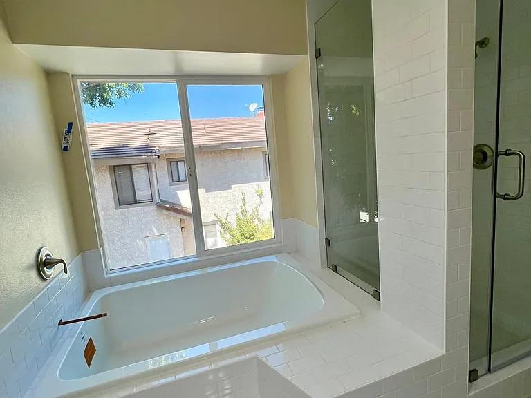 2283 Base Line Rd — Photo 17