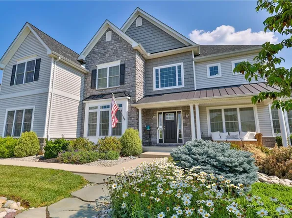 4301 Belmont Dr, Nazareth, PA 18064