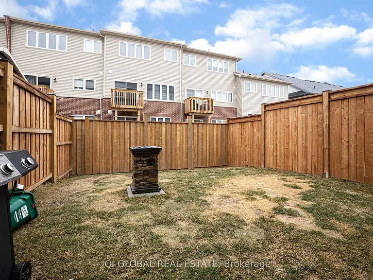 4084 Fracchioni Dr — Photo 31