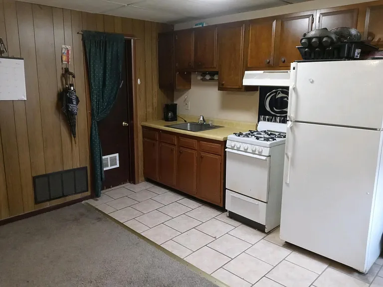 160 Allegheny River Blvd #B — Photo 7