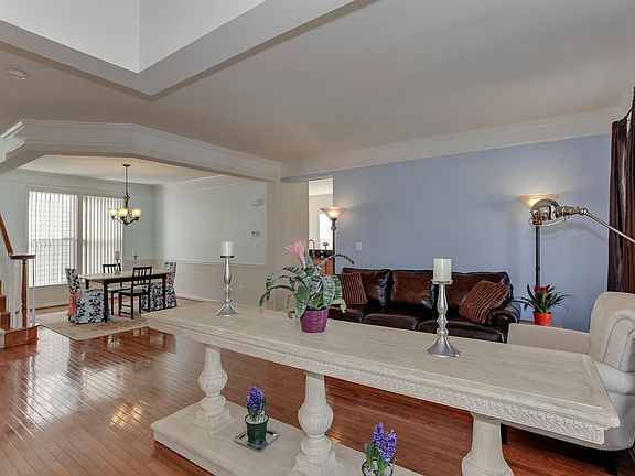 4th image of 42891 Park Brooke Ct