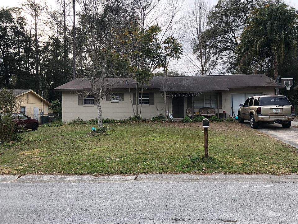 2nd image of 822 SE 33rd Ave