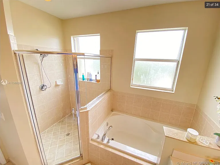 12973 SW 132nd Ter — Photo 30