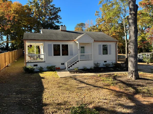 319 Furman Hall Rd, Greenville, SC 29609