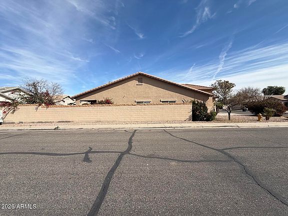 3rd image of 12558 W JEFFERSON Street