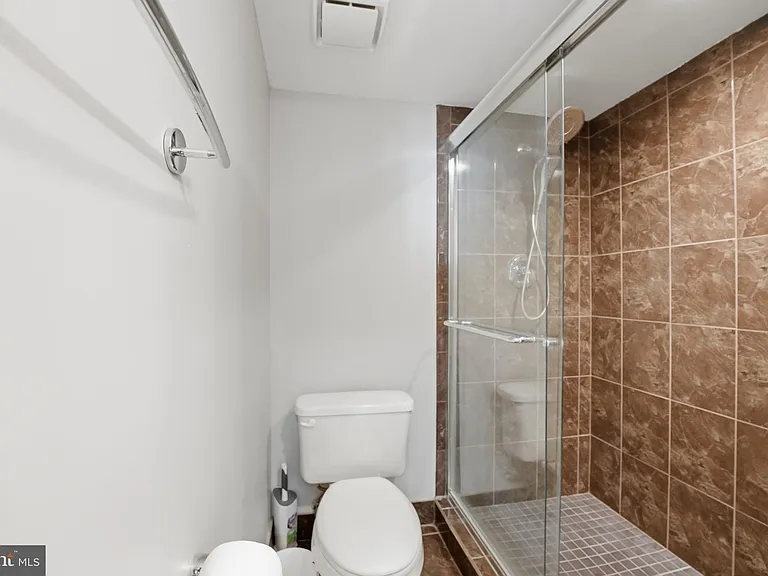 6101 Edsall Rd #1402 — Photo 14