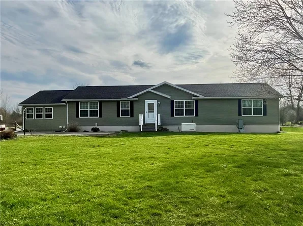 1452 State Route 104a, Sterling, NY 13156
