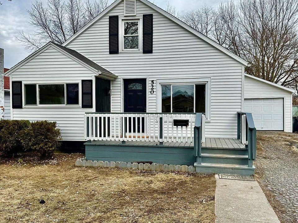 1st image of 520 N Elm St