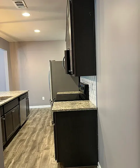 517 Jefferson Chase St SE — Photo 13